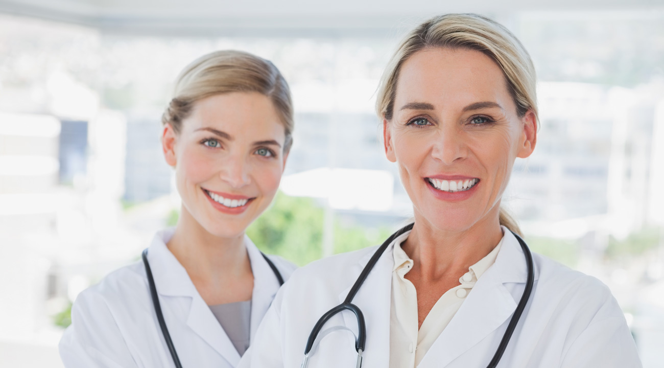 V ZD Domžale ohranjamo dejavnost in zagotavljamo kontinuiteto družinske medicine z vlaganjem v izobraževanja mladih zdravnikov V ZD Domžale ohranjamo dejavnost in zagotavljamo kontinuiteto družinske medicine z vlaganjem v izobraževanja mladih zdravnikov